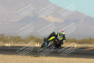 media/Dec-07-2024-CVMA (Sat) [[21c5f1ef85]]/Race 12-Supersport Middleweight/